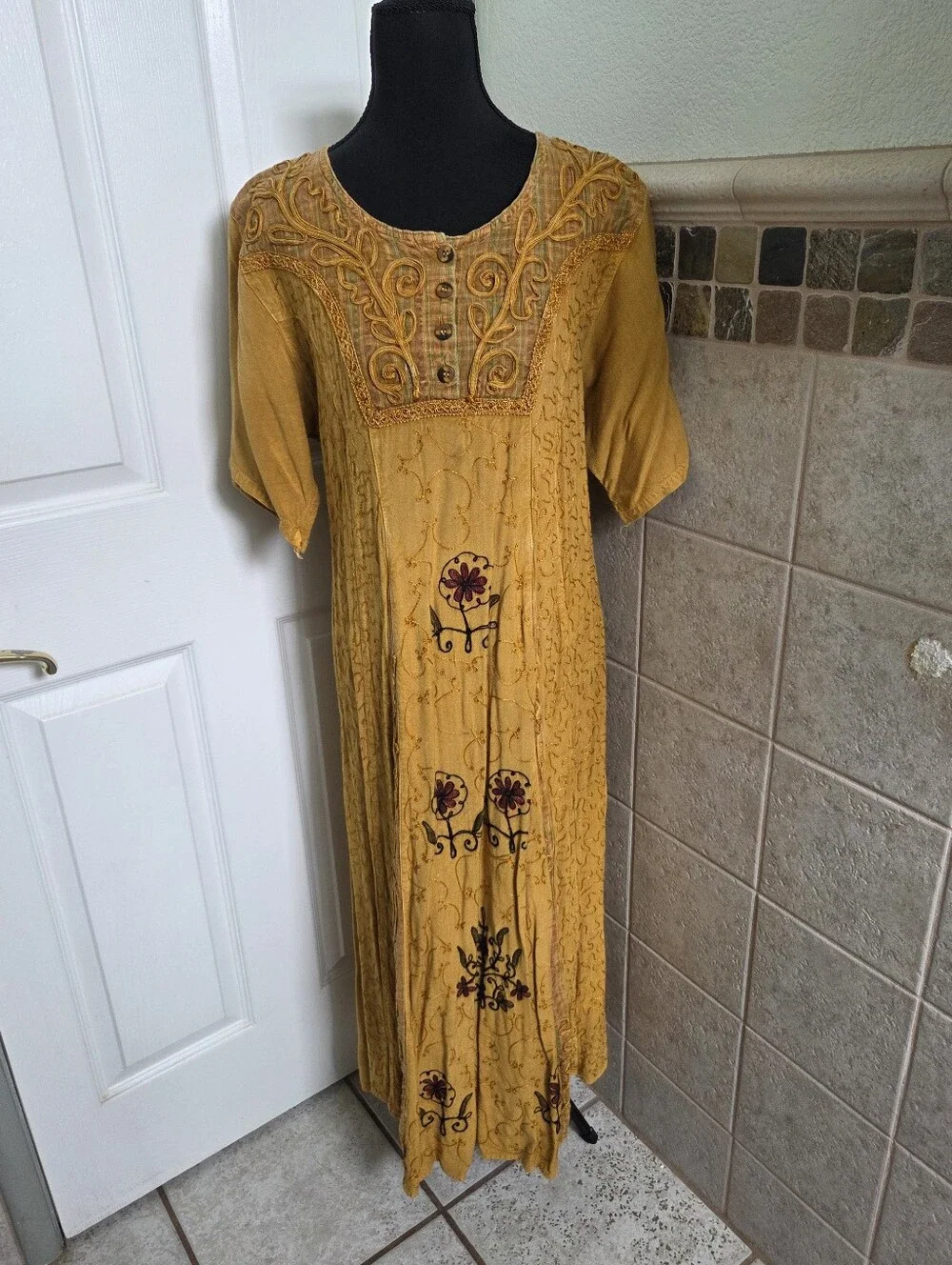 Vintage | Dresses | Vintage Mustard Embroidered Plaid Maxi Dress With A  Belt In Back Bohemian | Poshmark